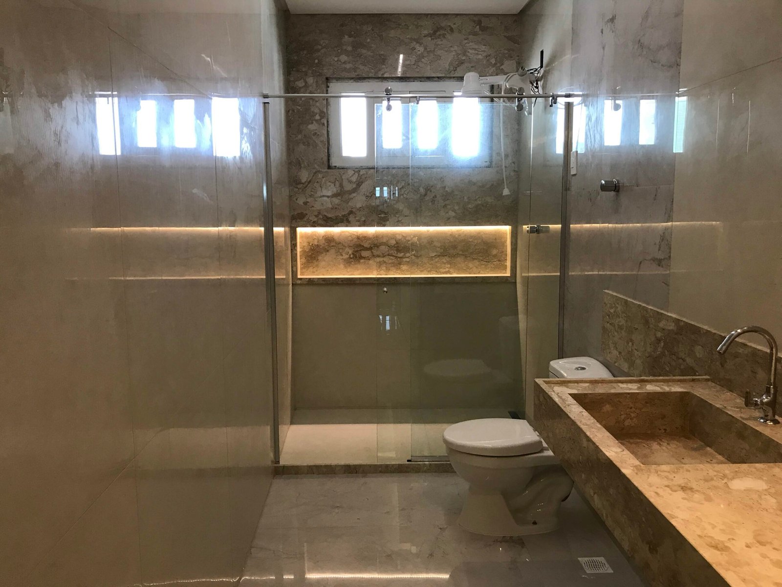 Reforma Residencial Em Campina Grande: Transforme Sua Casa Com A Cactos Arquitetos 9 Cactos Arquitetos Em Campina Grande reforma de banheiro em campina grande durante a obra