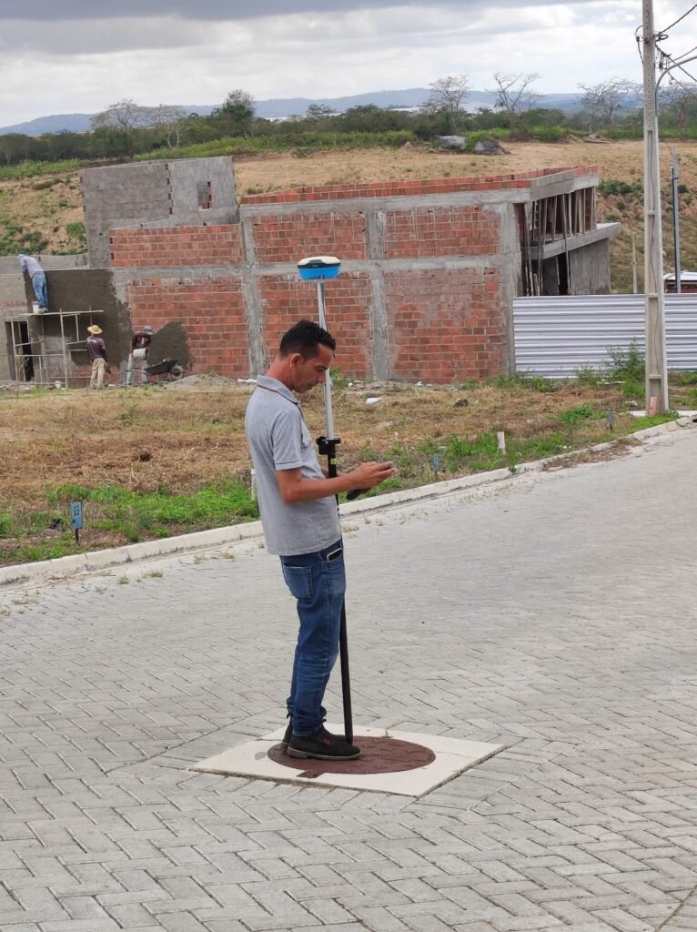 Levantamento Topográfico Na Paraíba: Importância Para Projetos Sustentáveis Em Campina Grande, João Pessoa E Patos 6 Cactos Arquitetos Em Campina Grande Levantamento Planialtimetrico Pontos de Esgoto e Aguas Pluviais | Cactos Arquitetos em Campina Grande