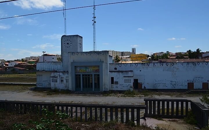 Chegada Do Trem A Campina Grande E Outras Estações Ferroviárias Na Paraíba: História, Abandono E Revitalização Sustentável Com Vlt 2025 8 Cactos Arquitetos Em Campina Grande vandalismo na estacao nova trem de campina grande | Cactos Arquitetos em Campina Grande
